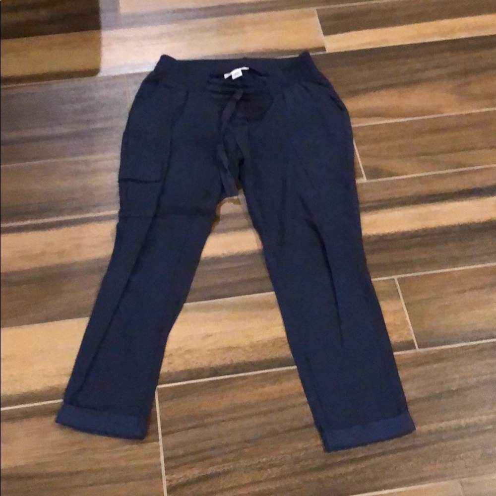Linen blend capris